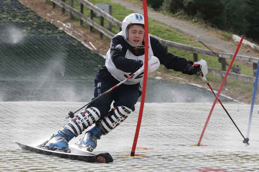 ski racing at ski club Kilternan