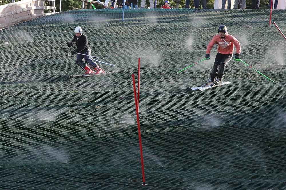 dual slalom ski racing at ski club of ireland dual slalom ski racing